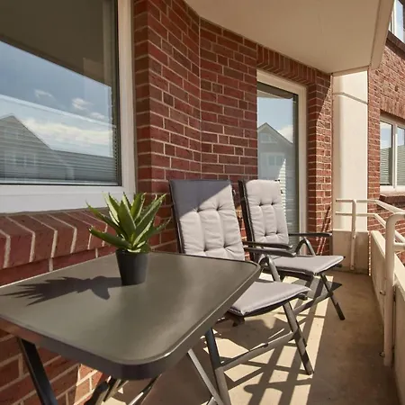 Lord Nelson Lord 210 * Cuxhaven