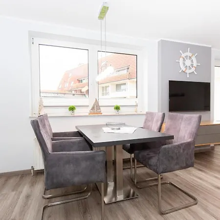 Lord Nelson Lord 210 *