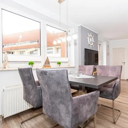 Lord Nelson Lord 210 * Cuxhaven